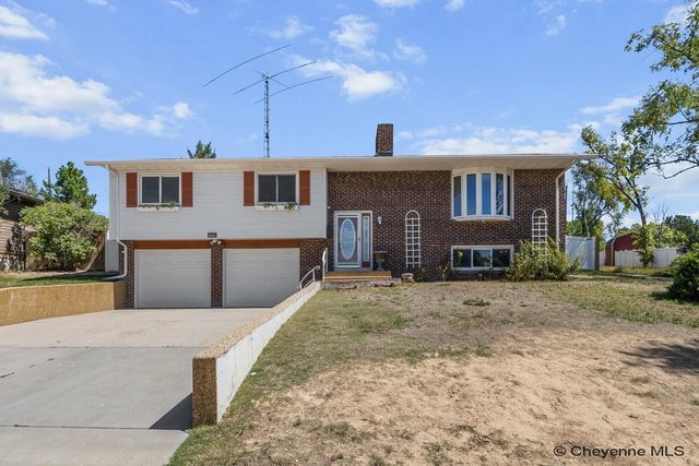 5409 HILLTOP AVE, Cheyenne, WY 82009