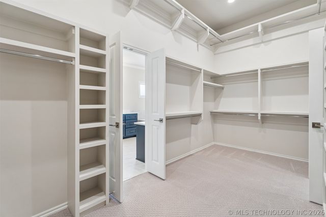 8403 S Timber Wolf Drive, Broken Arrow, OK 74014