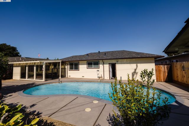 767 Lemos Ave, Salinas, CA 93901