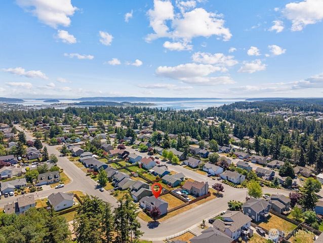 1675 SW 8th Avenue, Oak Harbor, WA 98277