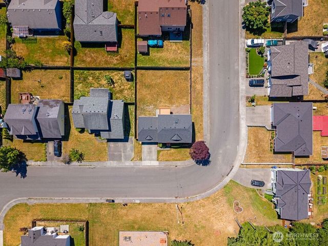 1675 SW 8th Avenue, Oak Harbor, WA 98277