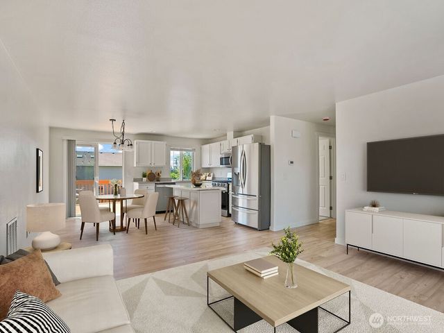 1675 SW 8th Avenue, Oak Harbor, WA 98277