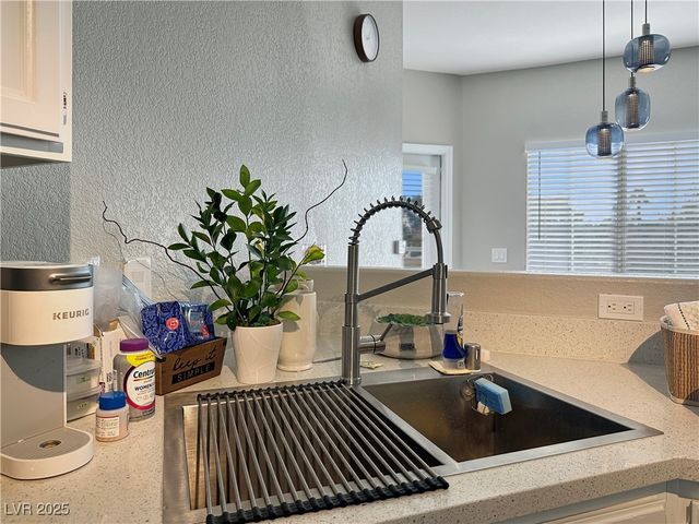 3400 Cabana Drive 2099, Las Vegas, NV 89122