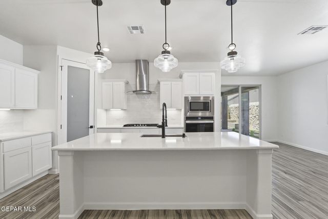 253 Farnborough Street, El Paso, TX 79928