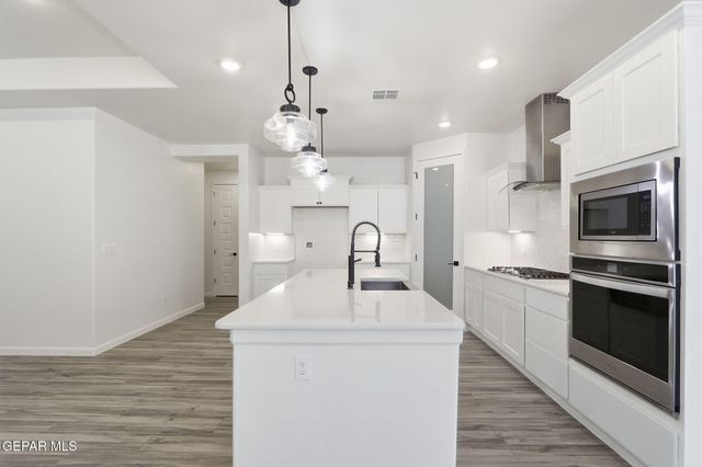 253 Farnborough Street, El Paso, TX 79928