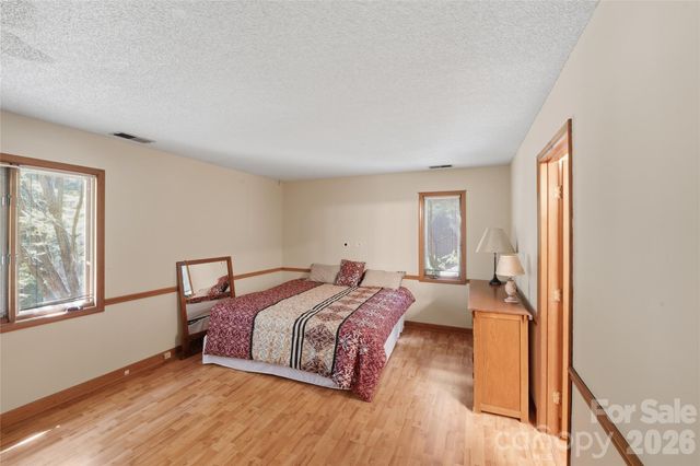 7040 Summer Place, Charlotte, NC 28213