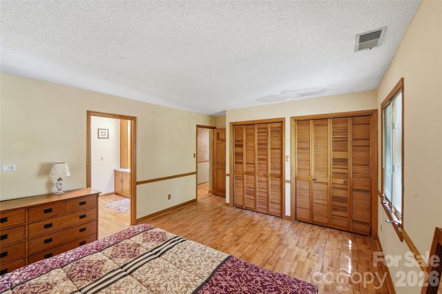 7040 Summer Place, Charlotte, NC 28213