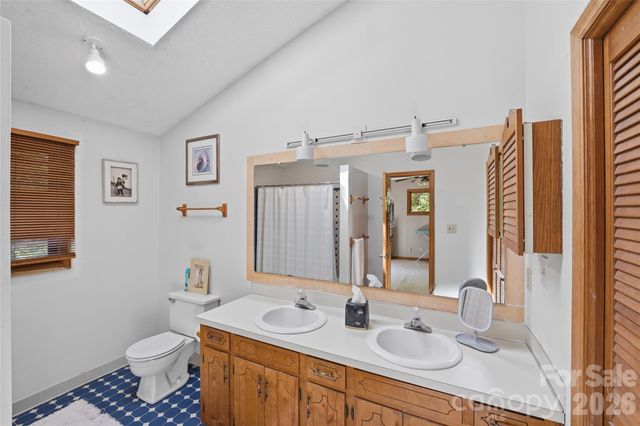 7040 Summer Place, Charlotte, NC 28213