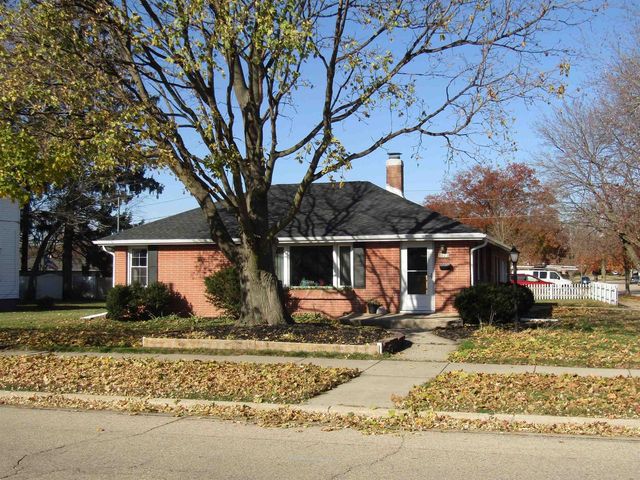 873 Benton Avenue, Janesville, WI 53545