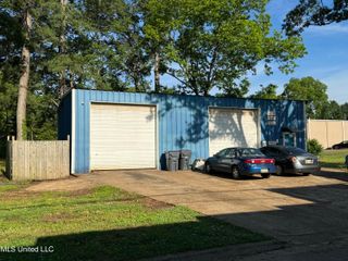 155 E Center Street, Hernando, MS 38632