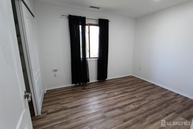 912 Aspen Drive, Plainsboro, NJ 08536