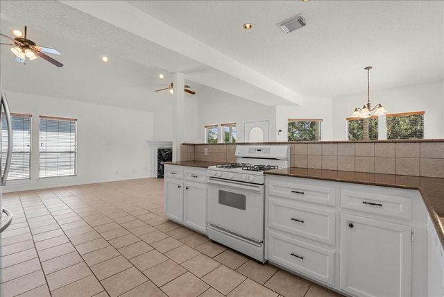 526 Pine Road, Clear Lake Shores, TX 77565