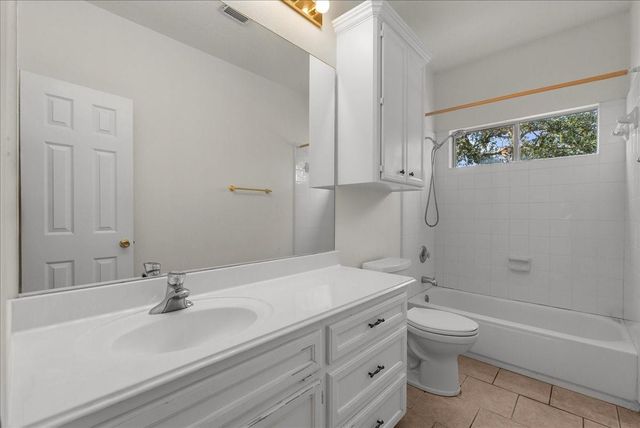 526 Pine Road, Clear Lake Shores, TX 77565