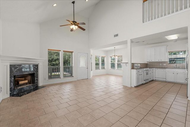 526 Pine Road, Clear Lake Shores, TX 77565