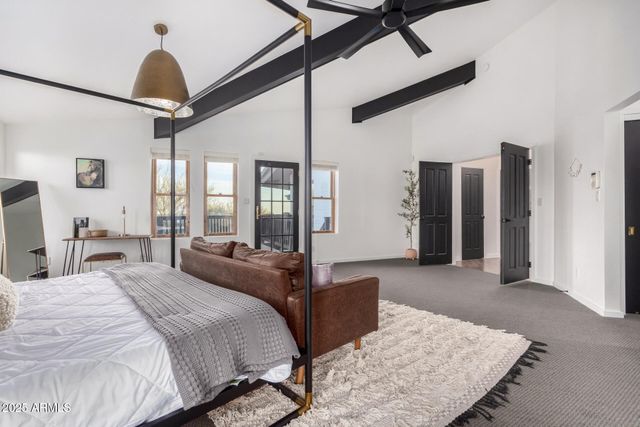 6831 E STAGECOACH PASS --, Carefree, AZ 85377