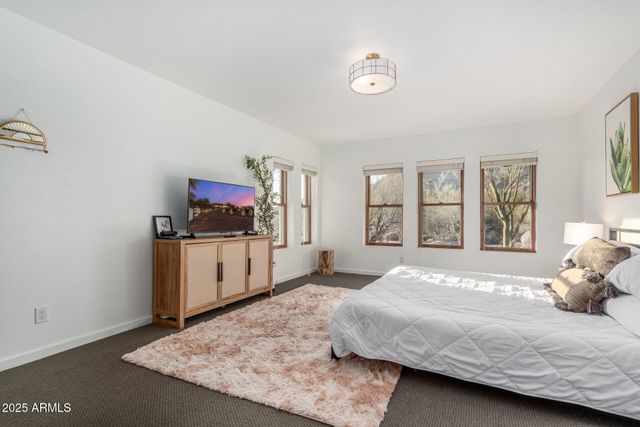 6831 E STAGECOACH PASS --, Carefree, AZ 85377