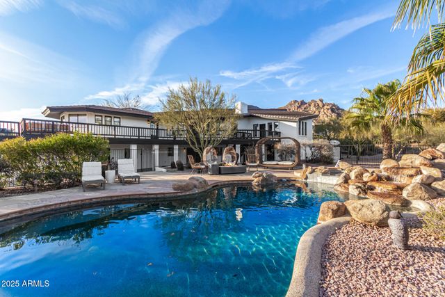 6831 E STAGECOACH PASS --, Carefree, AZ 85377