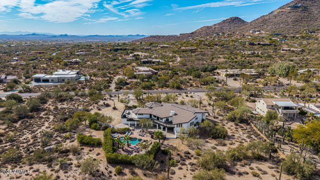6831 E STAGECOACH PASS --, Carefree, AZ 85377