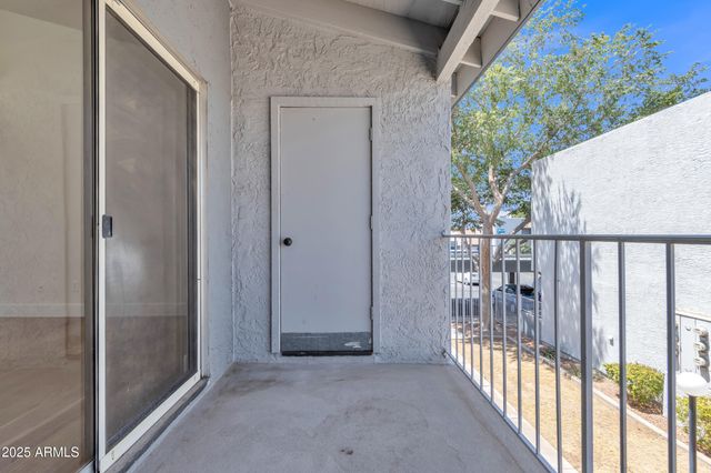 220 N 22ND Place 2036, Mesa, AZ 85213