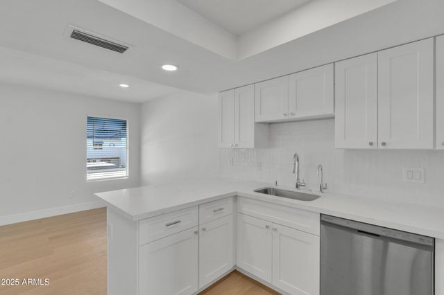 220 N 22ND Place 2036, Mesa, AZ 85213