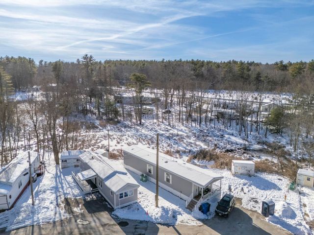 14 Stage Coach Circle, Londonderry, NH 03053