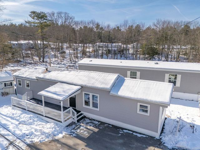 14 Stage Coach Circle, Londonderry, NH 03053