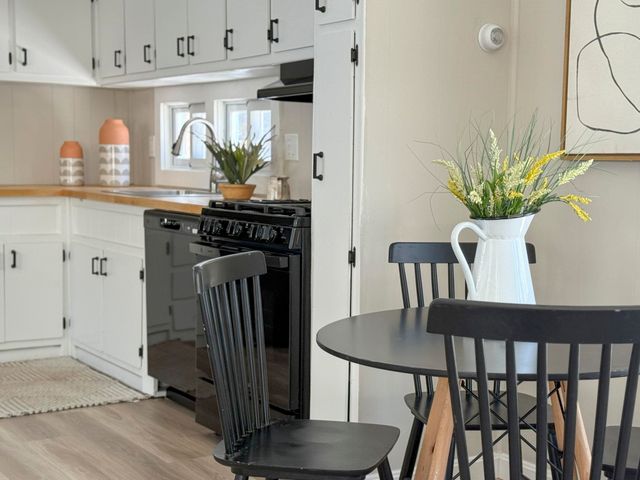 14 Stage Coach Circle, Londonderry, NH 03053