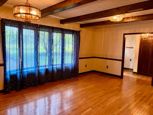 8123 Barbourville Road, London, KY 40744