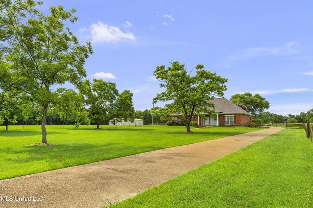 380 Green Acres Drive, Canton, MS 39046