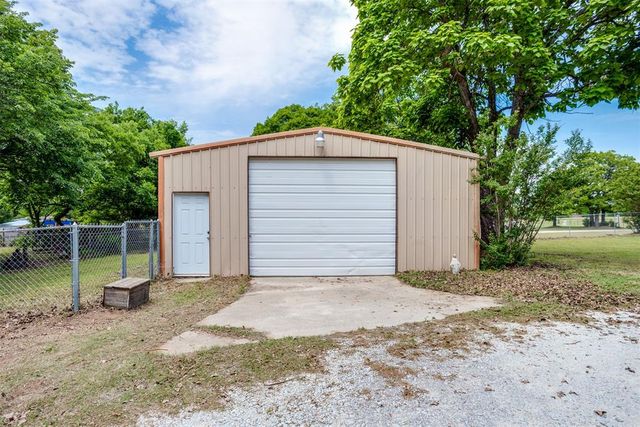 7801 N Choctaw Road, Jones, OK 73049
