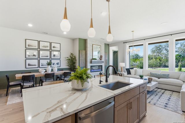 2222 Briggs Summit, San Antonio, TX 78245