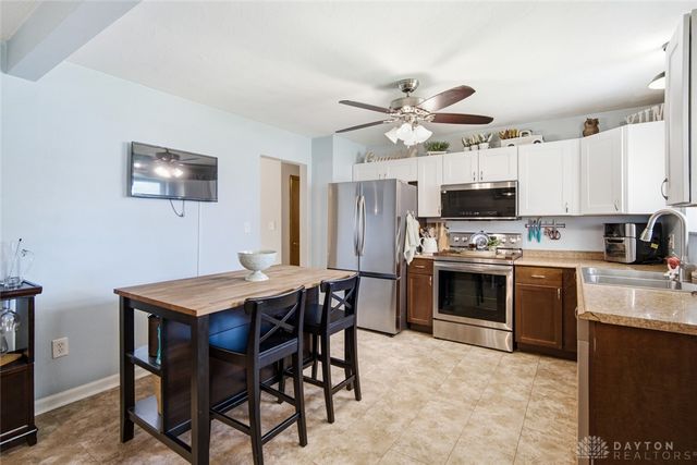 717 E McGuire Street, Miamisburg, OH 45342
