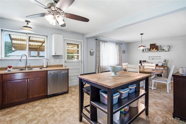717 E McGuire Street, Miamisburg, OH 45342