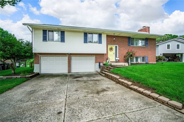 717 E McGuire Street, Miamisburg, OH 45342