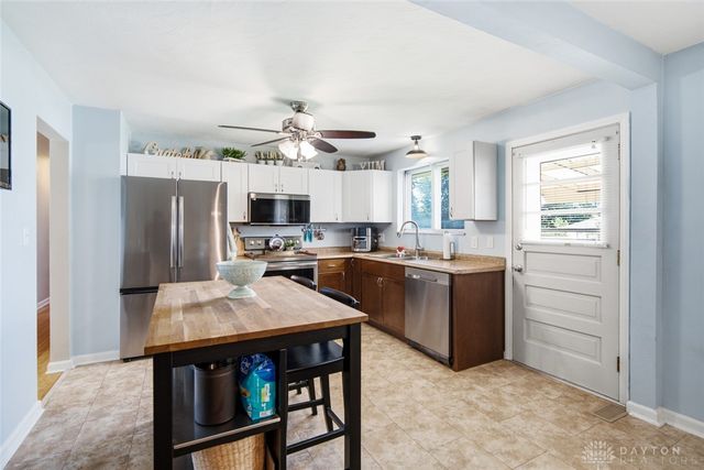 717 E McGuire Street, Miamisburg, OH 45342