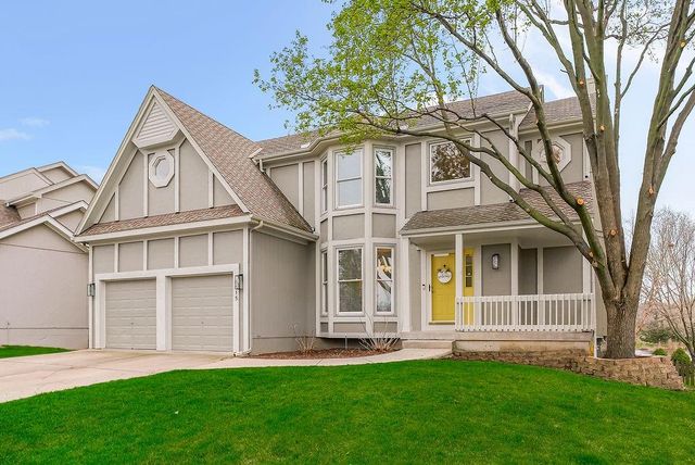 6515 W 147th Terrace, Overland Park, KS 66223