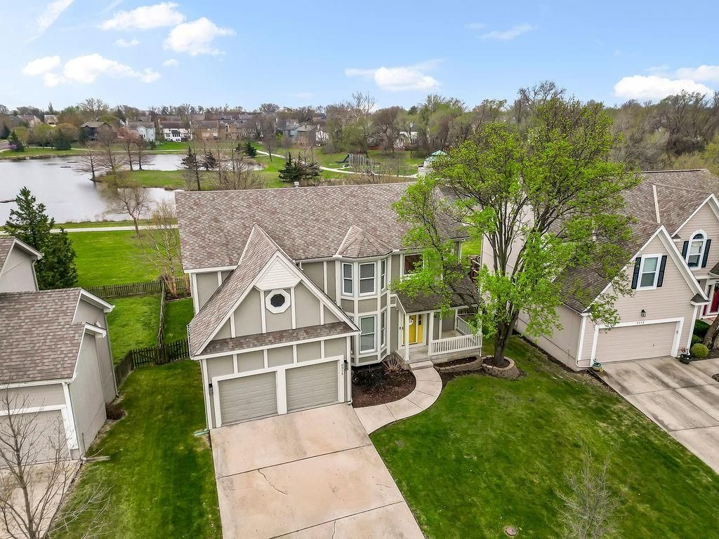6515 W 147th Terrace, Overland Park, KS 66223