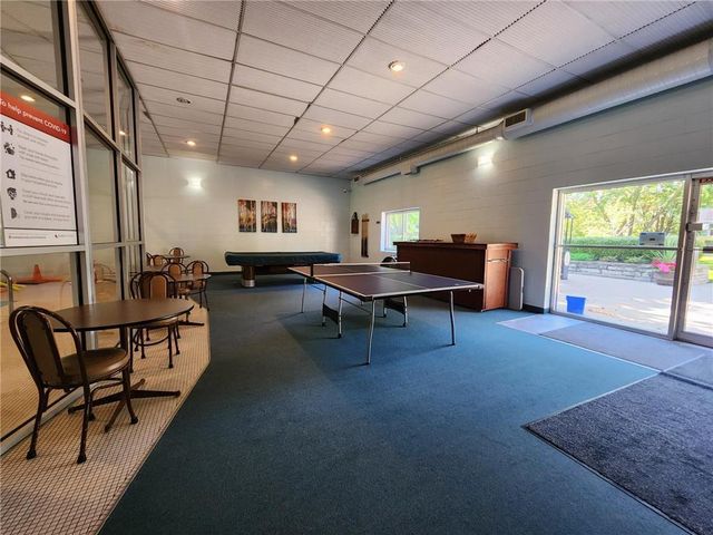 2720 Dale Street N C113, Roseville, MN 55113