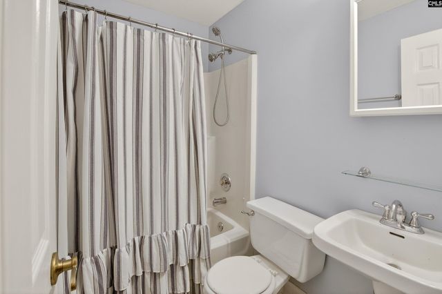 119 Dogwood Shores Lane, Eastover, SC 29044