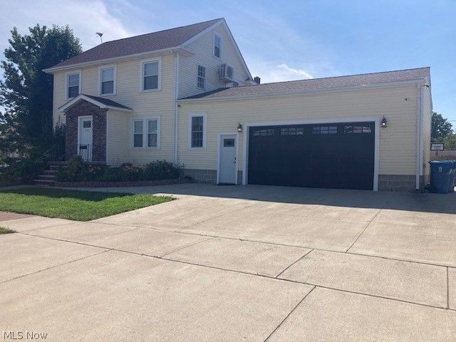 858 Allison Avenue, Lorain, OH 44052