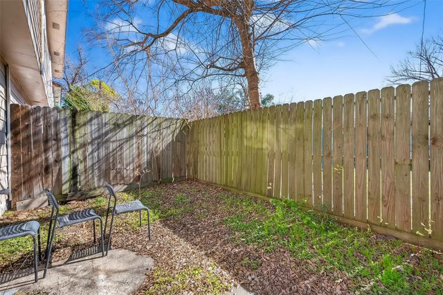 3834 Willow Springs Lane, Houston, TX 77080