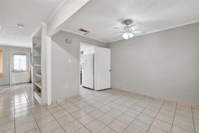 3834 Willow Springs Lane, Houston, TX 77080