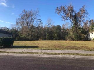 907 Shipmaster Ave., Myrtle Beach, SC 29579