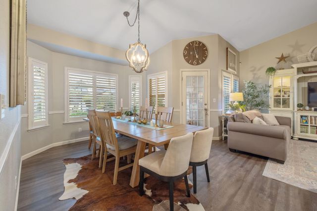 5126 W Modoc Avenue, Visalia, CA 93291