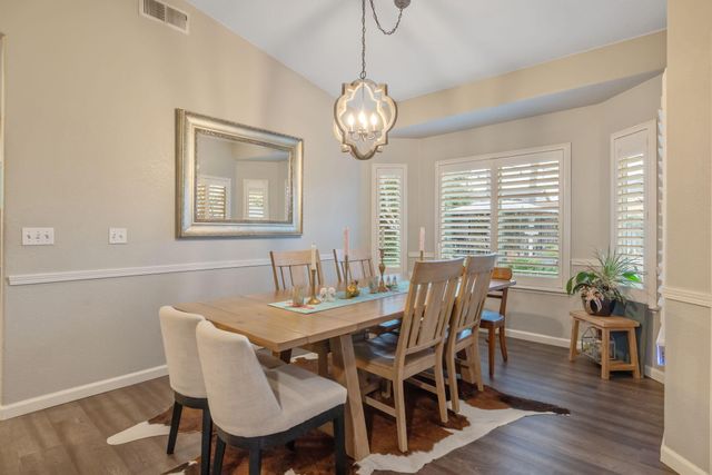 5126 W Modoc Avenue, Visalia, CA 93291