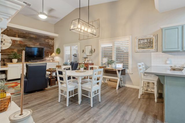 5126 W Modoc Avenue, Visalia, CA 93291