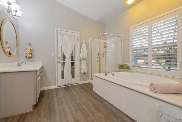 5126 W Modoc Avenue, Visalia, CA 93291