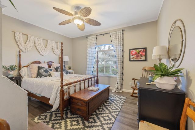 5126 W Modoc Avenue, Visalia, CA 93291