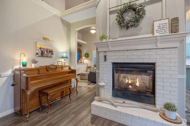 5126 W Modoc Avenue, Visalia, CA 93291