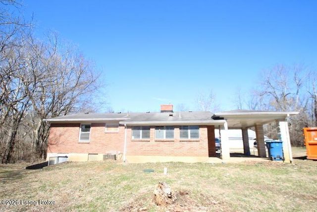 1961 Glensboro Rd, Lawrenceburg, KY 40342